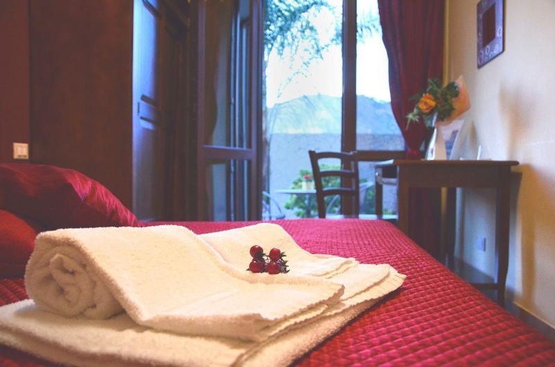 Il Quadrifoglio Bed & Breakfast Трапани Екстериор снимка