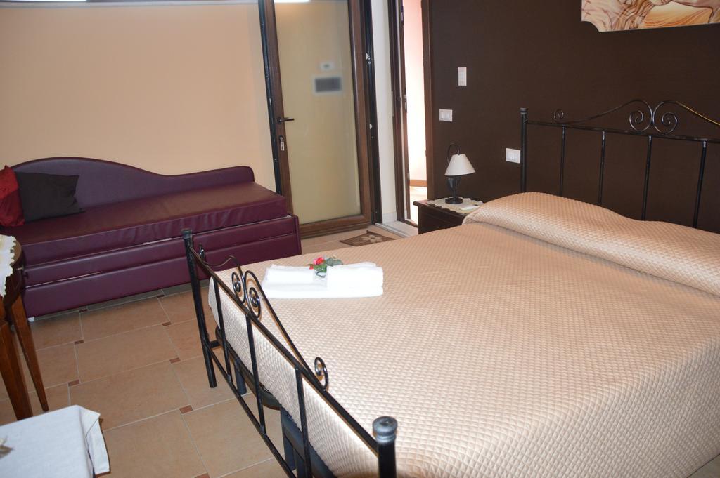 Il Quadrifoglio Bed & Breakfast Трапани Екстериор снимка